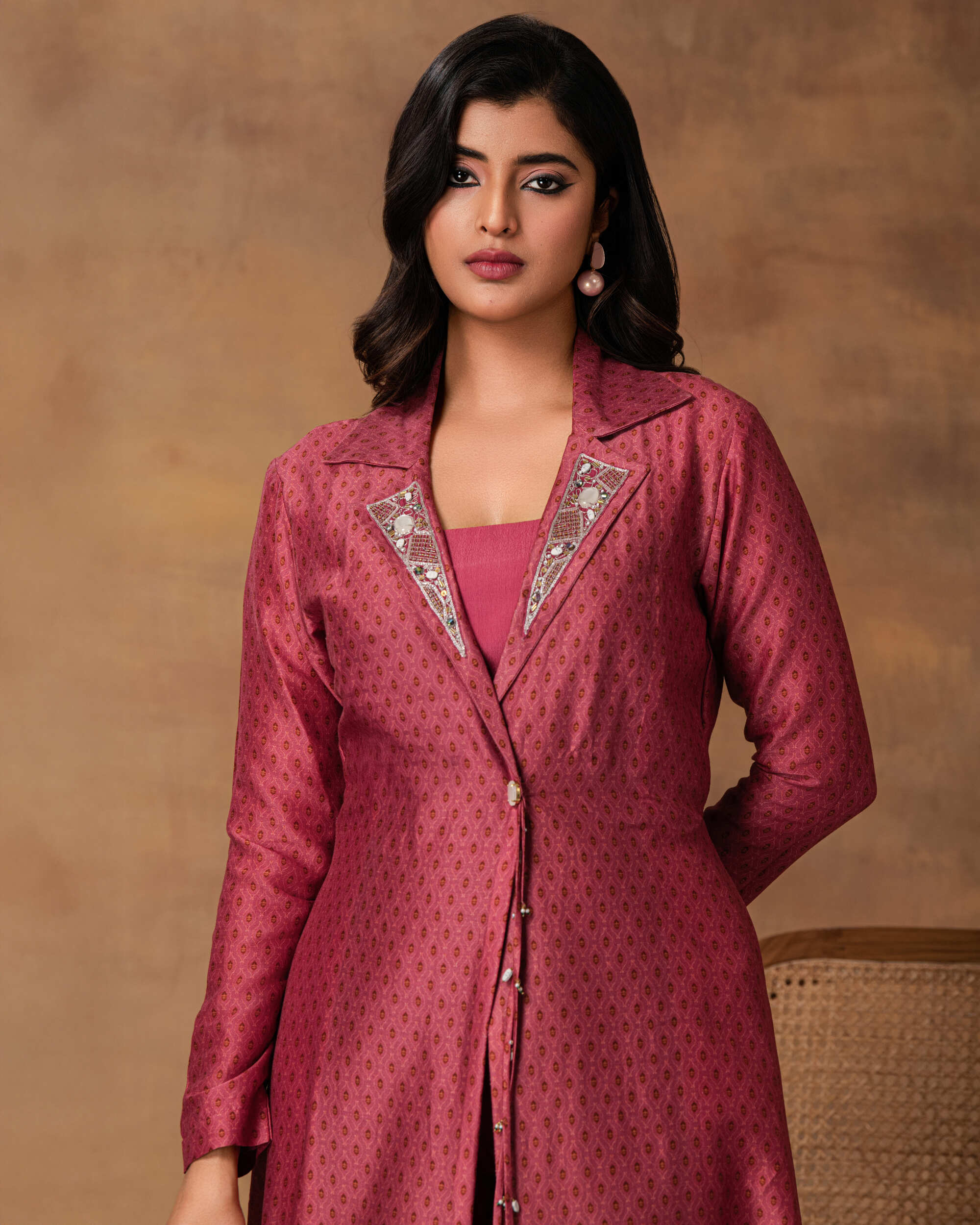 Gul Pink Printed Booti Chanderi Jacket Style Kurta Set – Close-up View