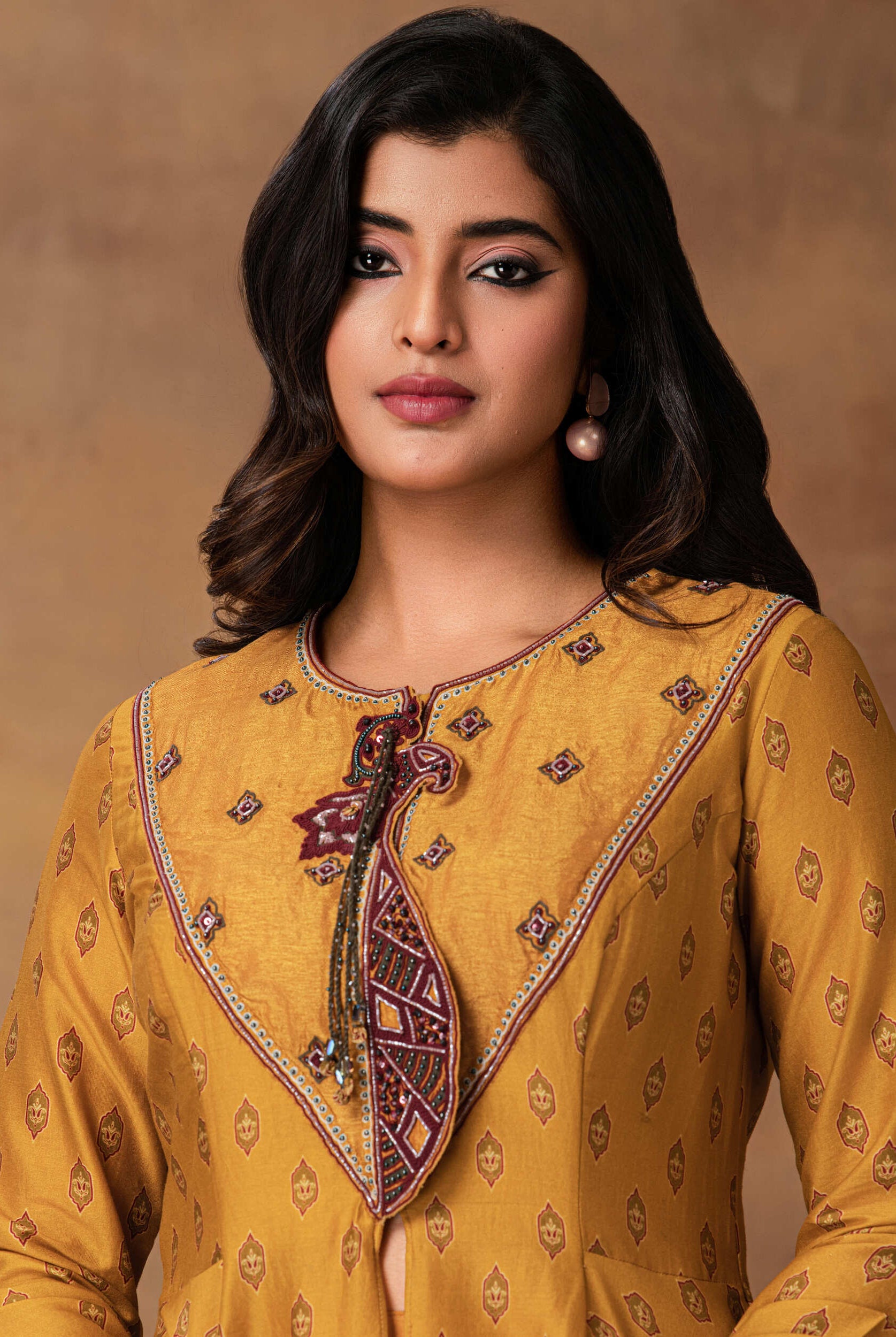 Ghazal Mustard Gold Chanderi Asymmetric Kurta Set – Close-up View