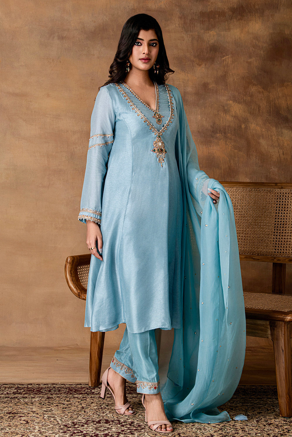 Rumi Powder Blue Silk Embroidered Kurta Set with Organza Dupatta – Side View