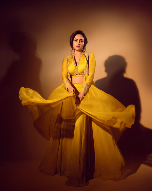 Amruta Khanvilkar in Mastani sharara set