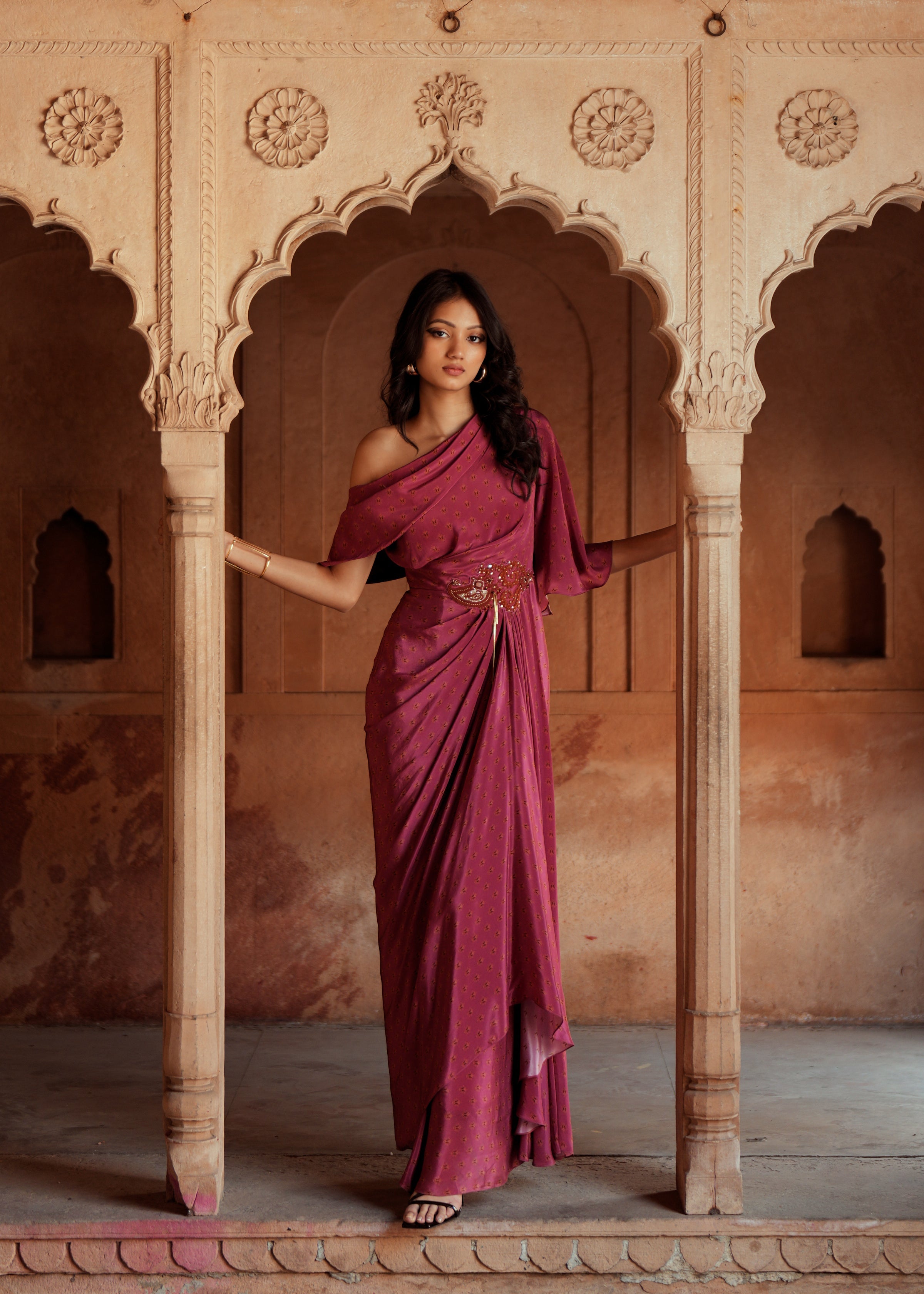 Aarohi One Shouder Drape Set