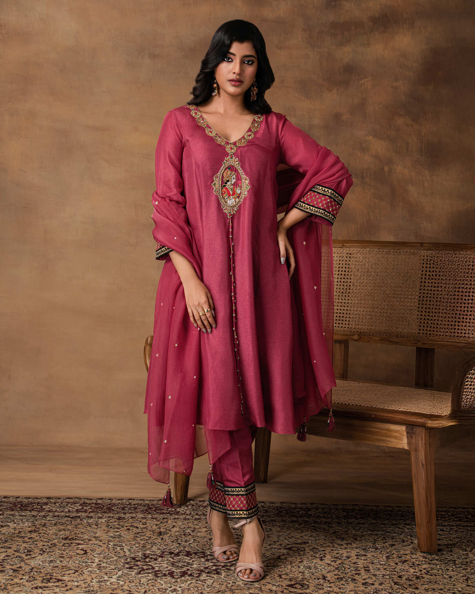 Rosa Pink Silk Embroidered Kurta Set with Organza Dupatta – Crossed View