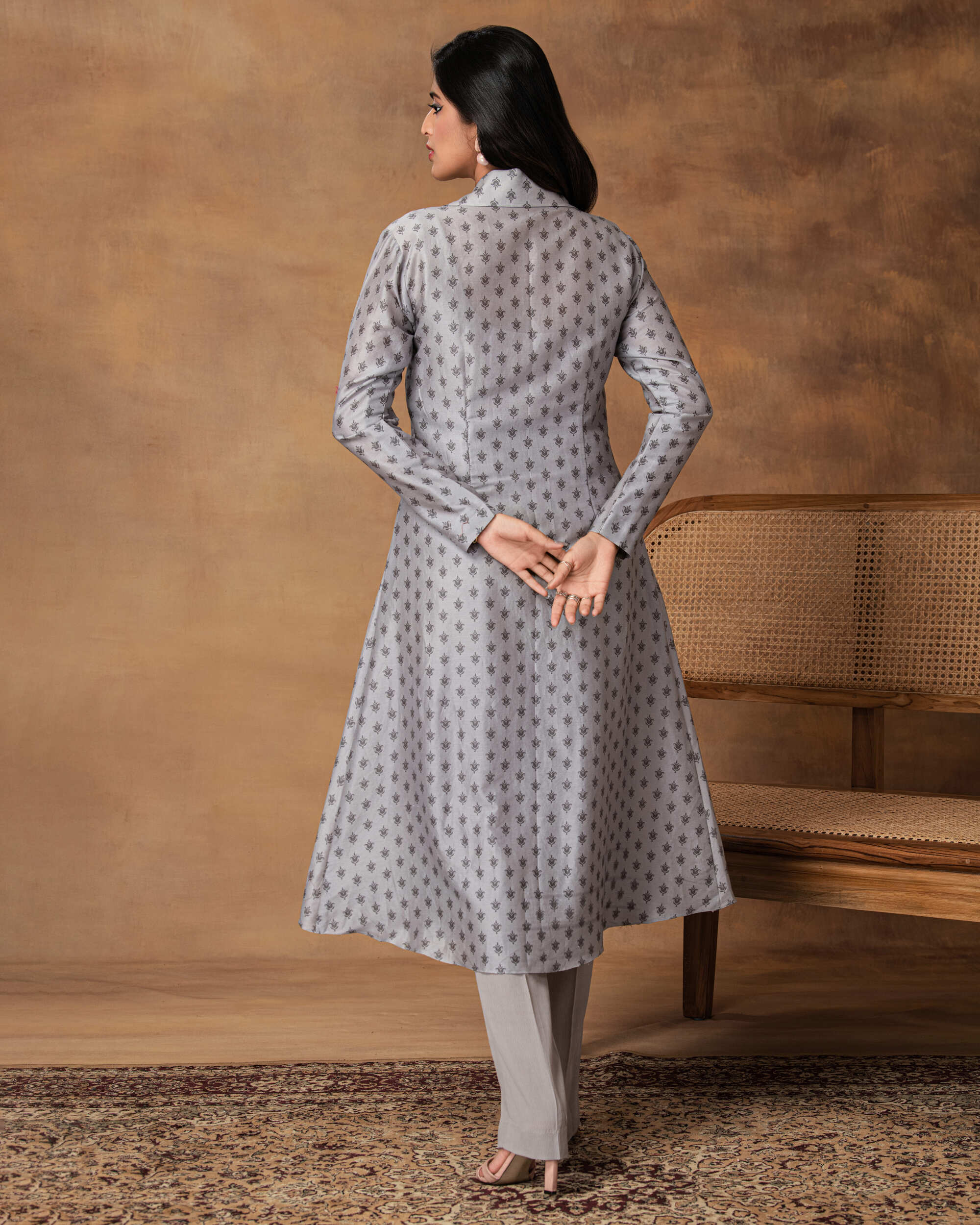 Chaand Grey Printed Booti Chanderi Jacket Style Kurta Set – Back View