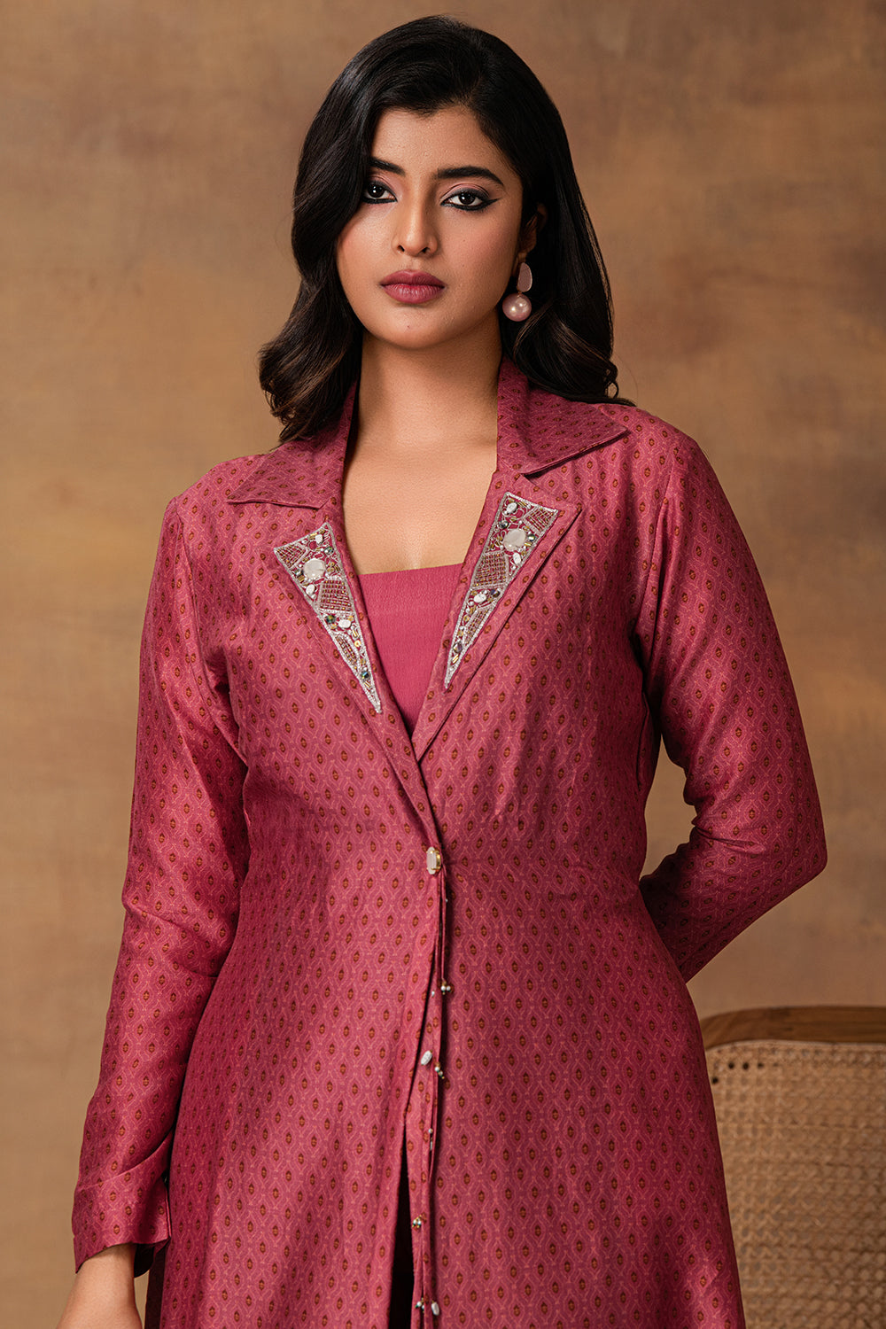 Gul Pink Printed Booti Chanderi Jacket Style Kurta Set – Back View